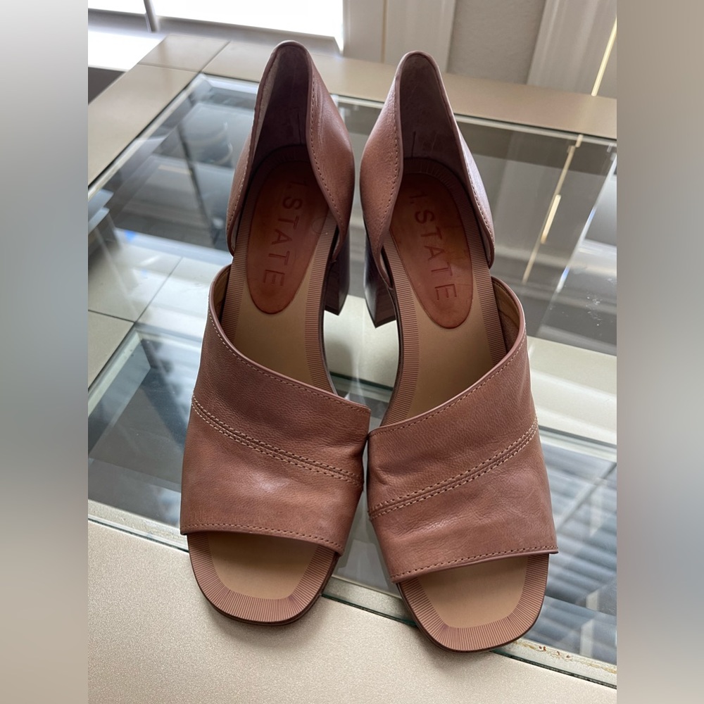 1.STATE
Women's Brown Gretta Sandal - Picture 2 of 7